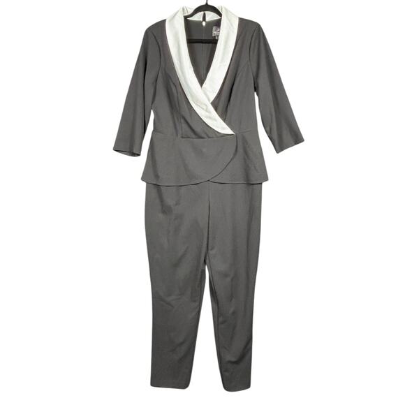 Adrianna Papell Crepe Tuxedo Jumpsuit Womens Size 14 Black White 3/4 Sleeves - Picture 1 of 11